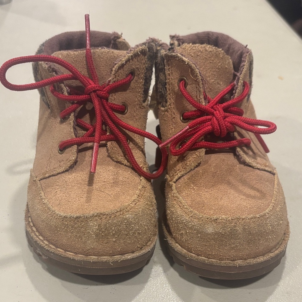 Toddler Boy’s Tan Ugg Boots with Red Laces